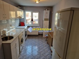 apartament-cu-2-camere-decomandat-de-inchiriat-in-cetate-zona-mercur-etaj-1-4