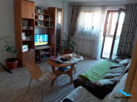 apartament-4-camere-zona-cetate-1