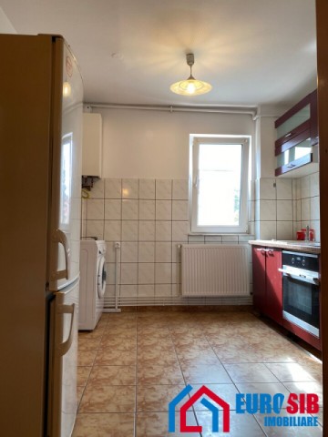 apartament-2-camere-etaj-3-in-sibiu-hipodrom-2