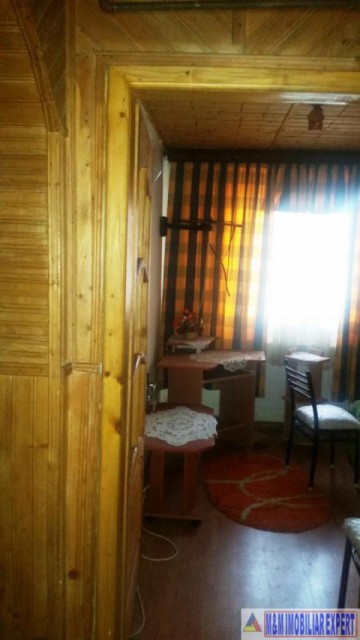 apartament-3-camere-confort-2-etaj-44-de-vanzare-in-visoi-campulung-muscel-arges-12
