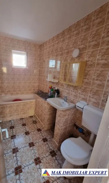 de-inchiriat-apartament-2-camere-cf-1-et-4-visoi-campulung-muscel-arges-6