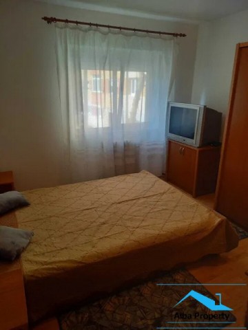 apartament-3-camere-decomandat-etaj-01-2
