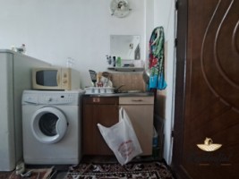 camera-de-camin-etaj-intermediar-bd-poitiers-vis-a-vis-de-siraj-5