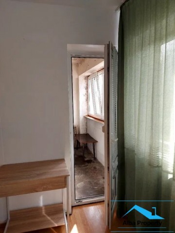 apartament-2-camere-mobilat-zona-centru-5