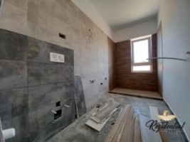 apartament-2-camere-de-vanzare-in-iasi-decomandat-pacurari-la-200-m-in-spate-la-kaufland-10