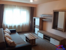 inchiriez-apartament-2-camere-decomandat-renovatzona-valea-aurie-2