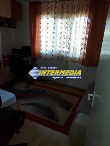 apartament-2-camere-de-vanzare-etaj-intermediar-zona-cetate-piata-8