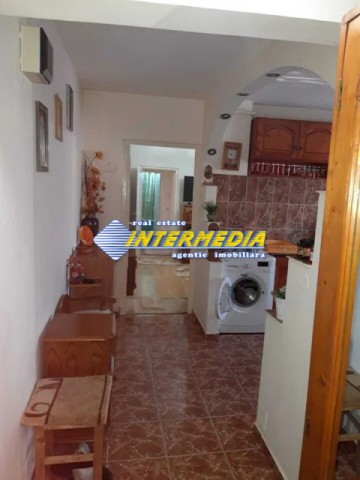 apartament-2-camere-de-vanzare-etaj-intermediar-zona-cetate-piata-6