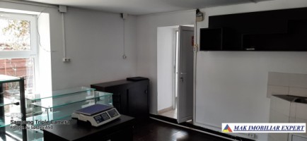 ocupat-aug-2025-spatiu-comercial-80-mp-chiosc-25-mpcampulung-4