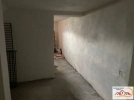 vila-5-camere-teren-1600-mp-leresti-pret-99900-euro-19