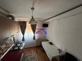 inchiriez-apartament-3-camererenovatzona-valea-aurie-2