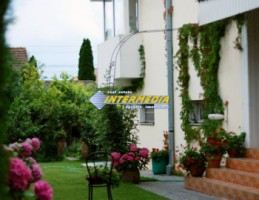 casa-superba-de-vanzare-cu-8-camere-in-alba-iulia-zona-centrala