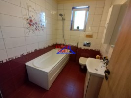 inchiriez-apartament-2-camererecent-renovatzona-centrala-8