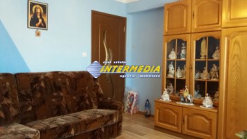 apartament-cu-3-camere-living-si-garaj-de-vanzare-9