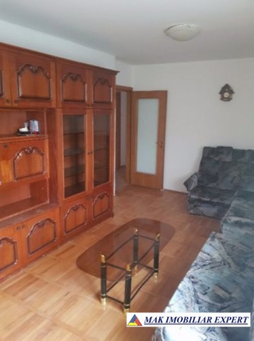apartament-4-camere-cf-1-et-24-grui-campulung-muscel-arges-1