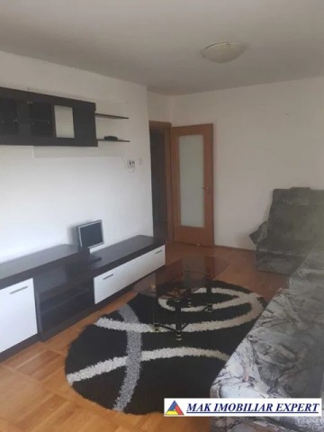 apartament-4-camere-cf-1-et-24-grui-campulung-muscel-arges