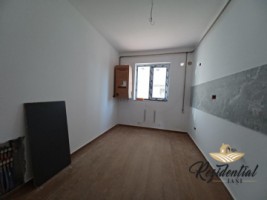 comision-0-apartament-1-camera-de-vanzare-in-iasi-decomandat-capat-cug-la-700-m-in-spate-la-mega-image-1