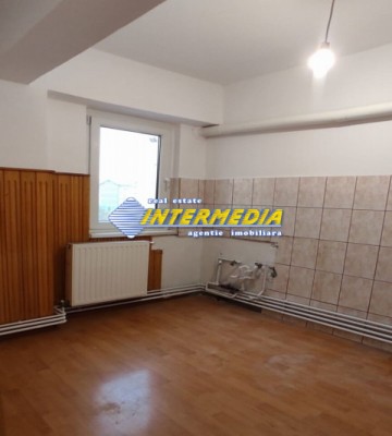 apartament-3-camere-mare-zona-centru-cu-vedere-panoramica-zona-centru-ultracentral-1