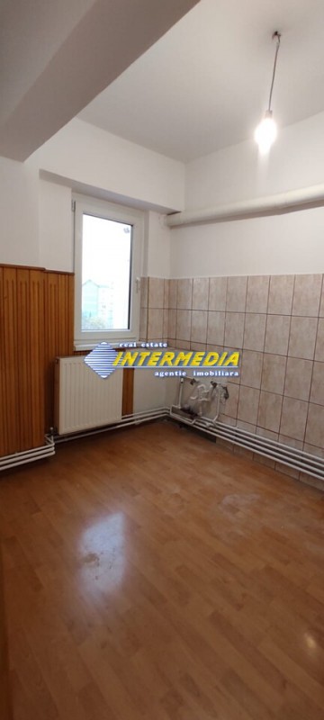 apartament-3-camere-mare-zona-centru-cu-vedere-panoramica-zona-centru-ultracentral-10