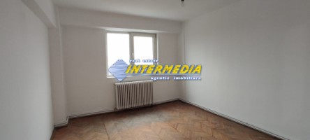 apartament-3-camere-mare-zona-centru-cu-vedere-panoramica-zona-centru-ultracentral-13