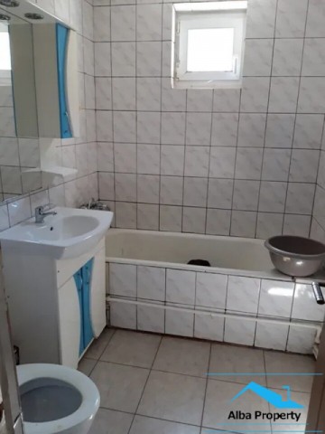 apartament-2-camere-decomandat-mobilat-3