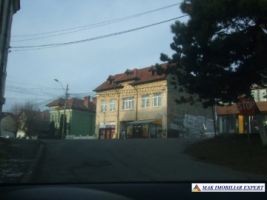 vila-6-camere-teren-1046-mp-de-vanzare-in-centru-campulung-muscel-arges-3