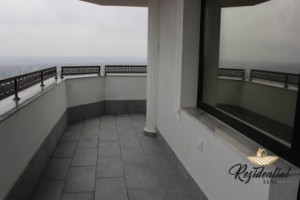 apartament-decomandat-de-vanzare-in-iasi-copou-1-camera-bucatarie-inchisa-2-balcoane-baie-cu-geam-9