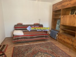 apartament-2-camere-decomandat-de-inchiriat-cetate-7