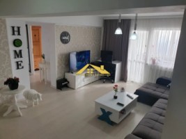 apartament-cu-3-camere-decomandate-centru-1