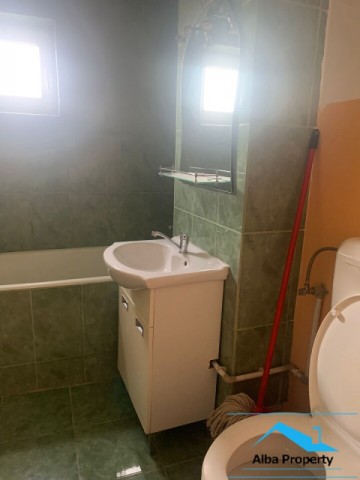apartament-2-camere-zona-cetate-2