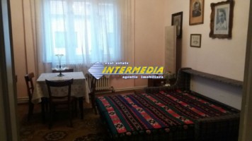 casa-6-camere-si-3000-mp-teren-de-vanzare-in-ciugud-5