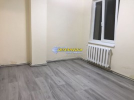 apartament-3-camere-nemobilat-alba-iulia-zona-centru-etaj-1-5