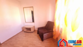 apartament-2-camere-nedecomandat-de-vanzare-in-sibiu-zona-vasile-aaron-1