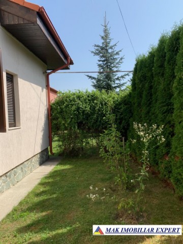 nou-vila-6-camere-teren-1300-mp-campulung-4