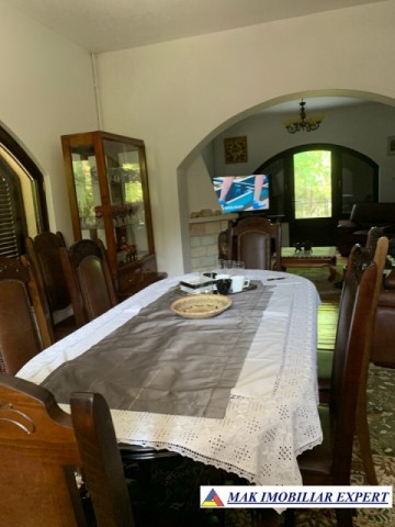 nou-vila-6-camere-teren-1300-mp-campulung-14