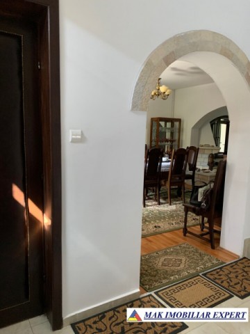 nou-vila-6-camere-teren-1300-mp-campulung-16