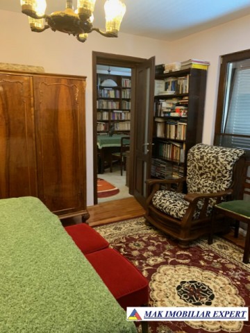 nou-vila-6-camere-teren-1300-mp-campulung-29