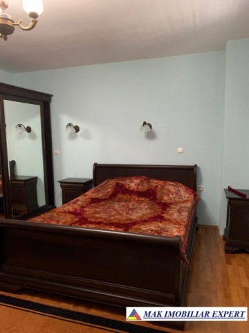 nou-vila-6-camere-teren-1300-mp-campulung-35