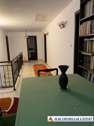 nou-vila-6-camere-teren-1300-mp-campulung-37