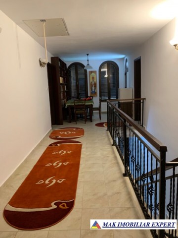 nou-vila-6-camere-teren-1300-mp-campulung-46