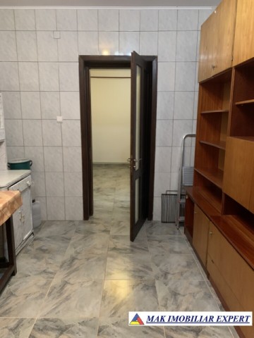 nou-vila-6-camere-teren-1300-mp-campulung-50