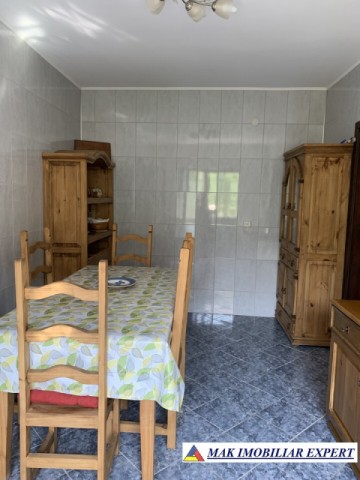 nou-vila-6-camere-teren-1300-mp-campulung-54