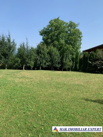 nou-vila-6-camere-teren-1300-mp-campulung-81