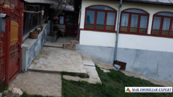 casa-de-vanzare-cu-6-camere-in-zona-matau-arges-2