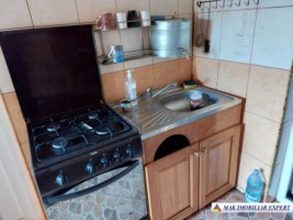 casa-de-vanzare-cu-6-camere-in-zona-matau-arges-12