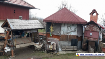 casa-de-vanzare-cu-6-camere-in-zona-matau-arges-20