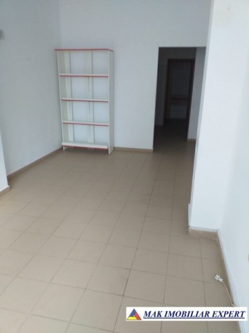 spatiu-comercial-parter4-campulung-14