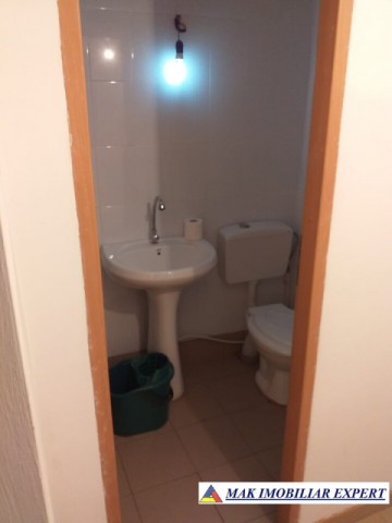 spatiu-comercial-parter4-campulung-13