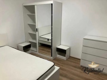 apartament-3-camere-decomandat-mobilat-modern-renovat-de-inchiriat-in-iasi-3