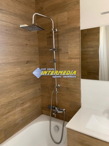 casa-noua-cu-4-camere-de-inchiriat-in-alba-iulia-mobilata-si-utilata-la-430-euro-21